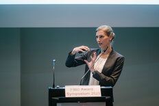 Dr. Stefanie Grosswendt